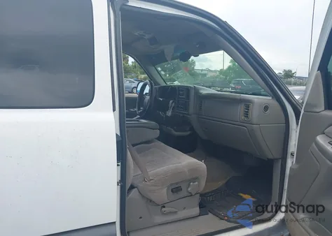 2000 Chevrolet Silverado 2500 Ls из США, поврежденный, VIN 1GCGK29U5YE299414